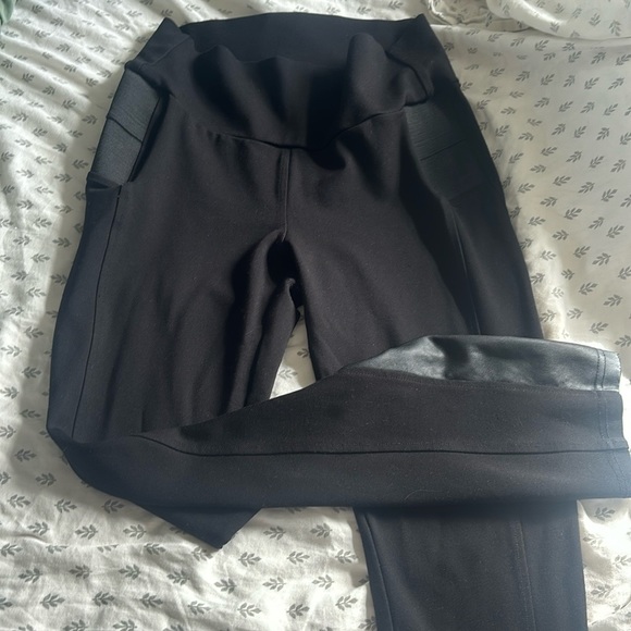 Black pants slim fit - Picture 1 of 4